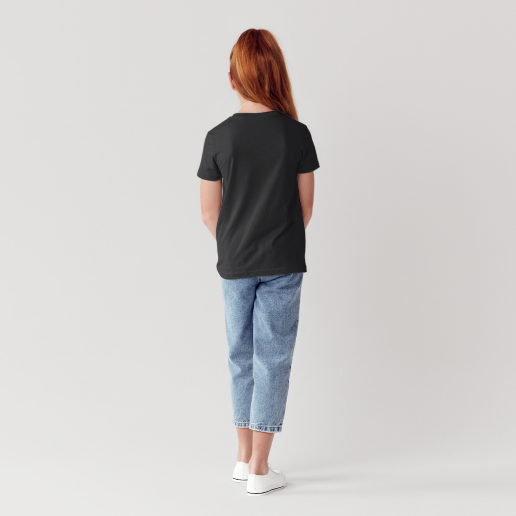 Person wearing a black t-shirt and light blue jeans on a plain background 2ls 2lowsierra